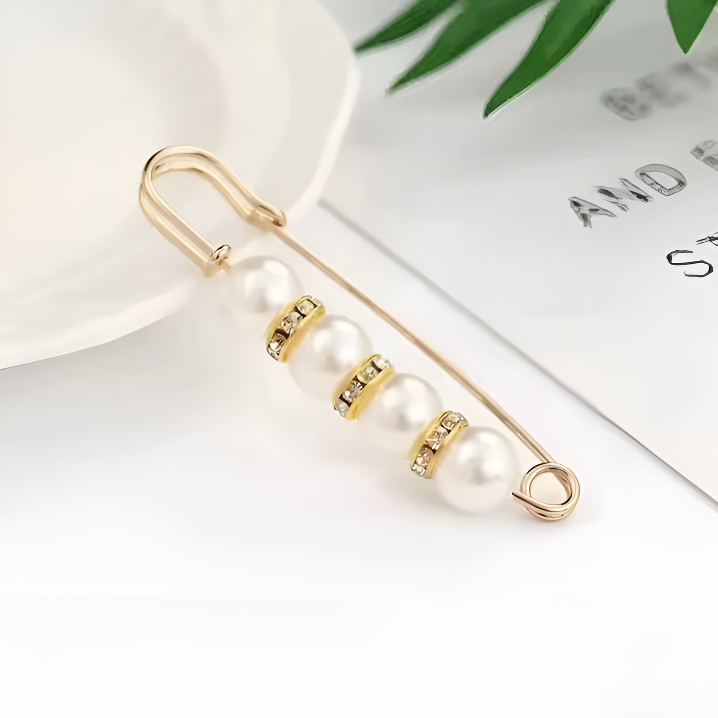Jewelance™ BroochPin 1+1 GRATIS: Elegant Stilfull Perle Sikkerhetsnål Brosjesett