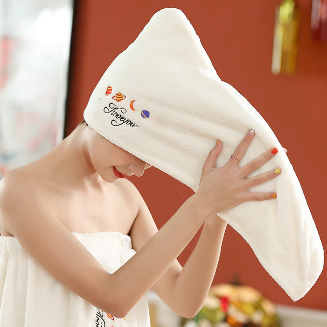 Icone™ HairTowel 1+1 GRATIS: Ultra-mykt Hurtigtørkende Hårhåndkle For Enkel Dusjpleie