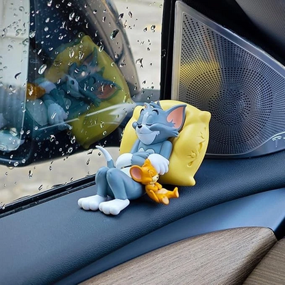 CarCharm 1+1 GRATIS: Tom og Jerry Leken Dashboardpynt