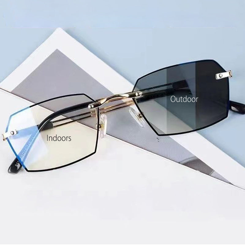 TintGlasses 1+1 GRATIS: Fotokromatiske Blålysblokkerende Tonede Lesebriller
