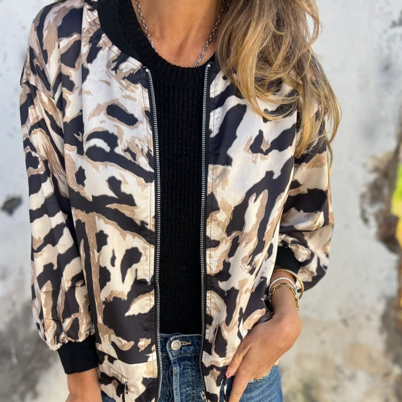 Icone™ ZebraJacket: Elegant Stilfull Zebramønster Jakke